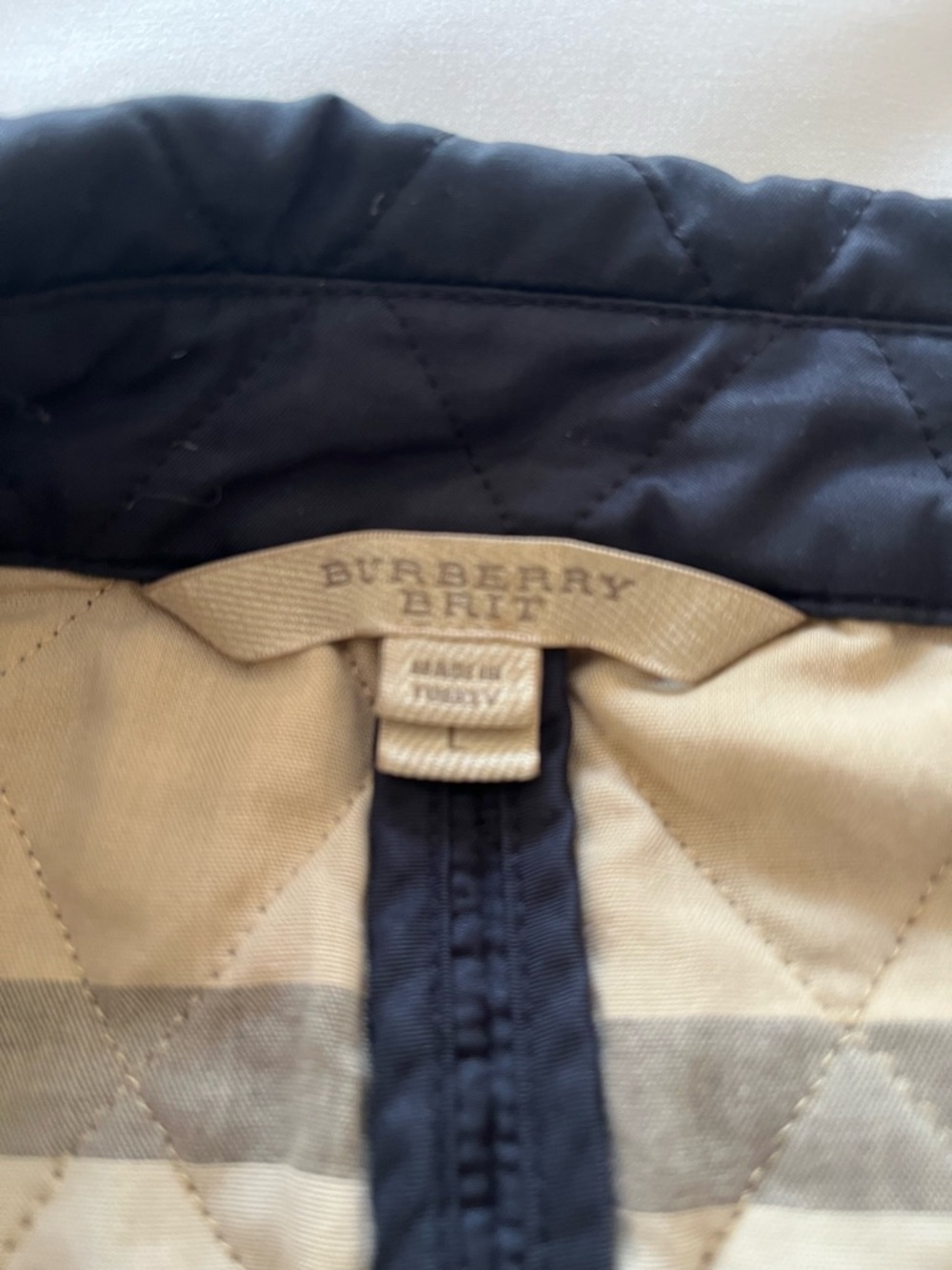 Burberry Navy Quilted Jacket with Signature Check Collar - Picture 6 of 12